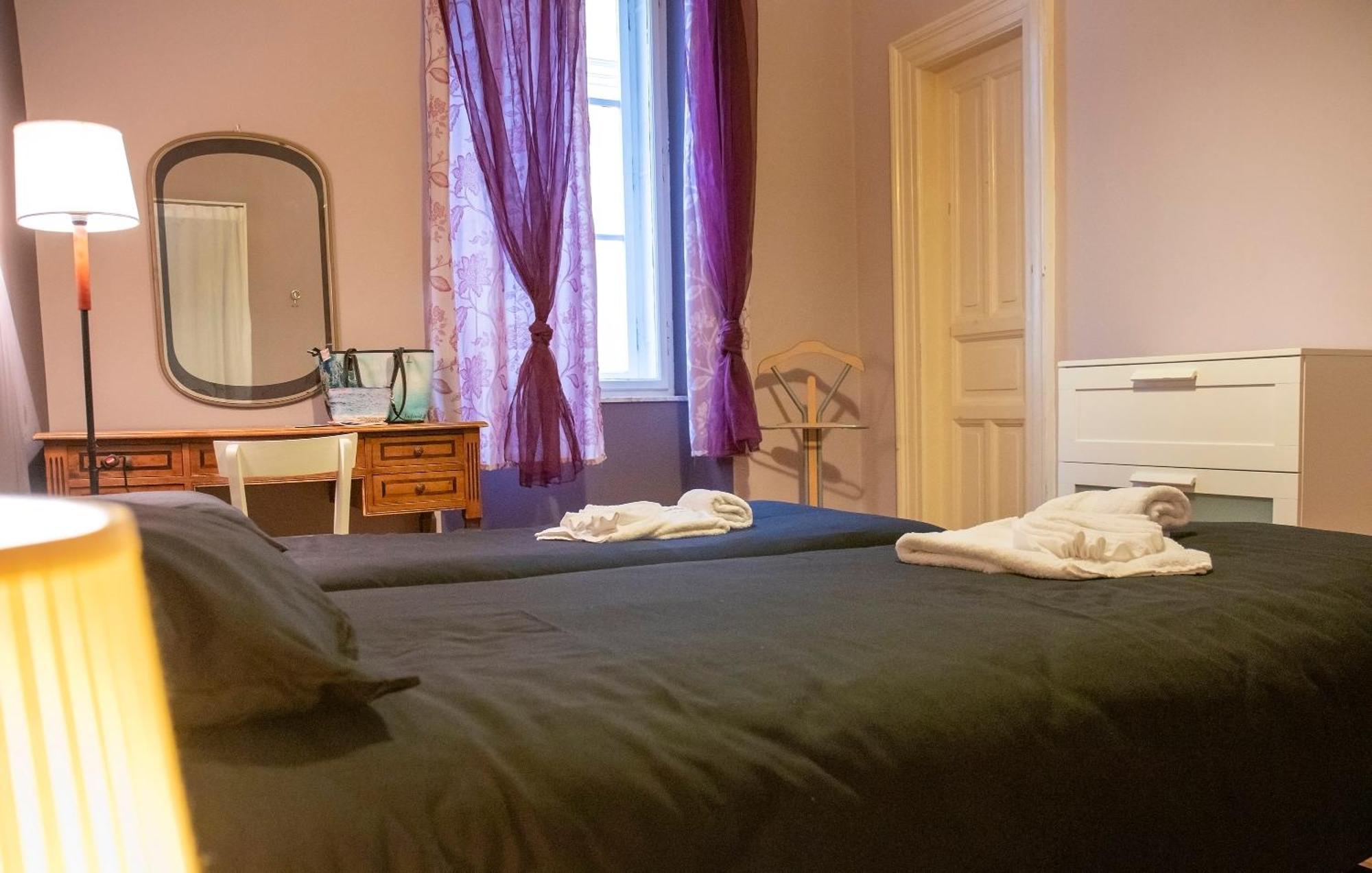 Hostel Teatro Trieste Extérieur photo